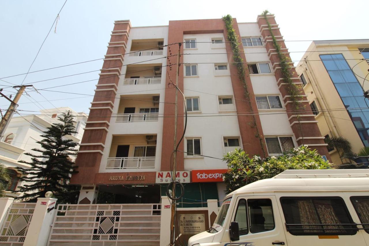 Namo Suites Hyderabad Exterior foto